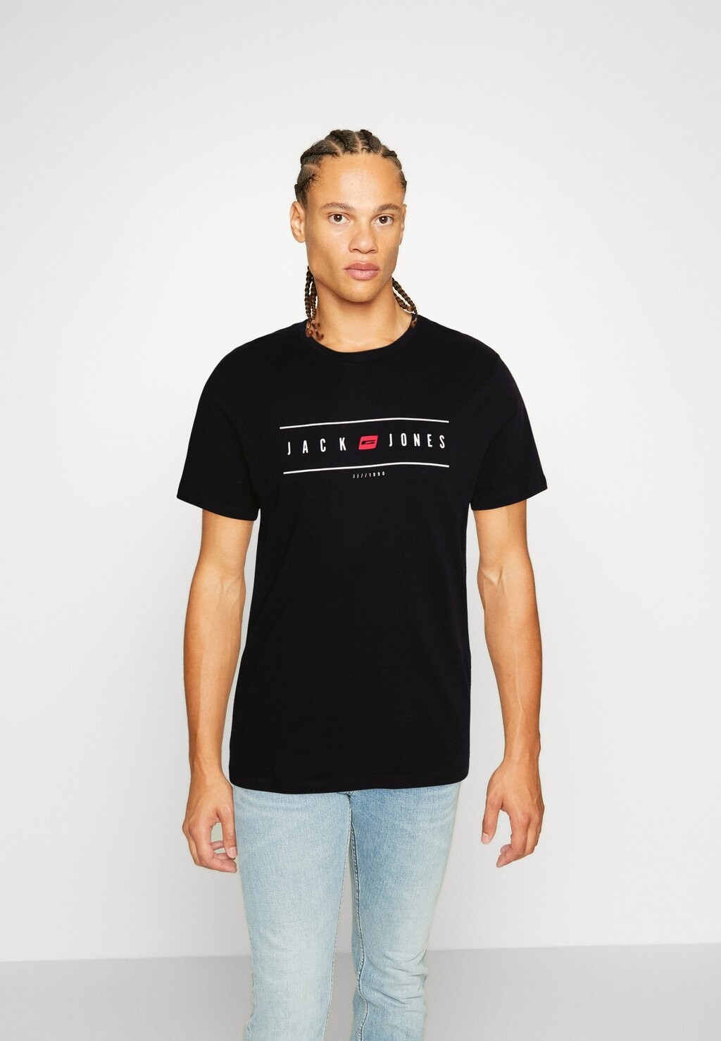 

Футболка с принтом Jack & Jones, черный