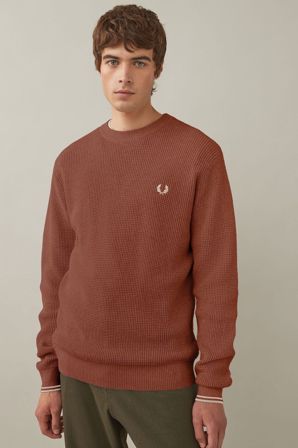 

Джемпер с вафельной вязкой Fred Perry, коричневый