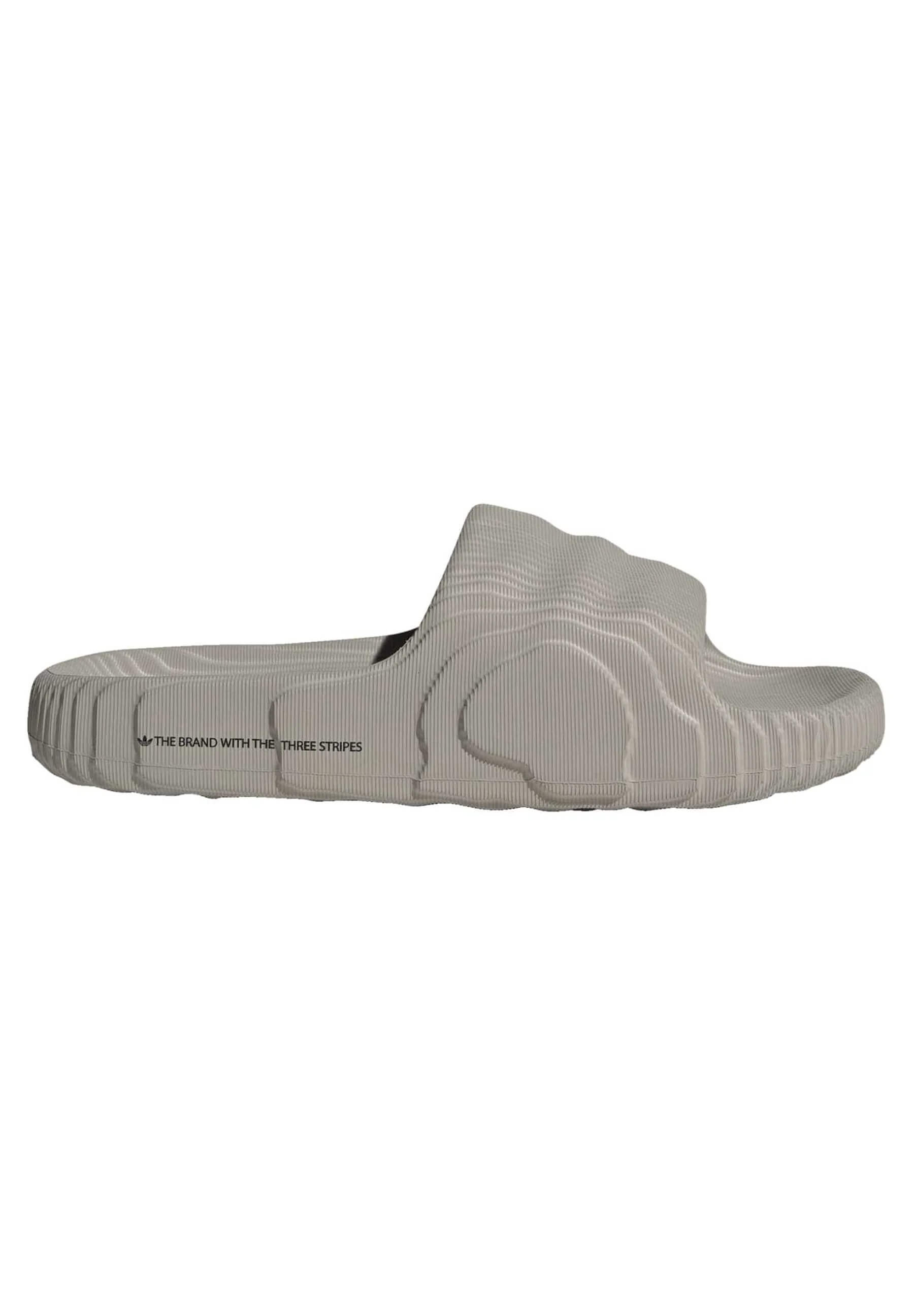 Шлепки Adidas Originals Adilette Unisex, серый – заказать из-за рубежа в  «CDEK.Shopping»