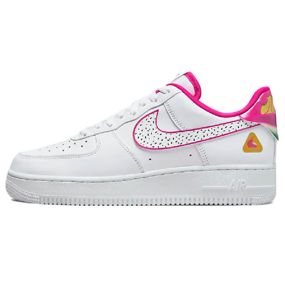 

Кроссовки Nike Air Force 1 07 LX, белый/розовый (Размер 38 RU)