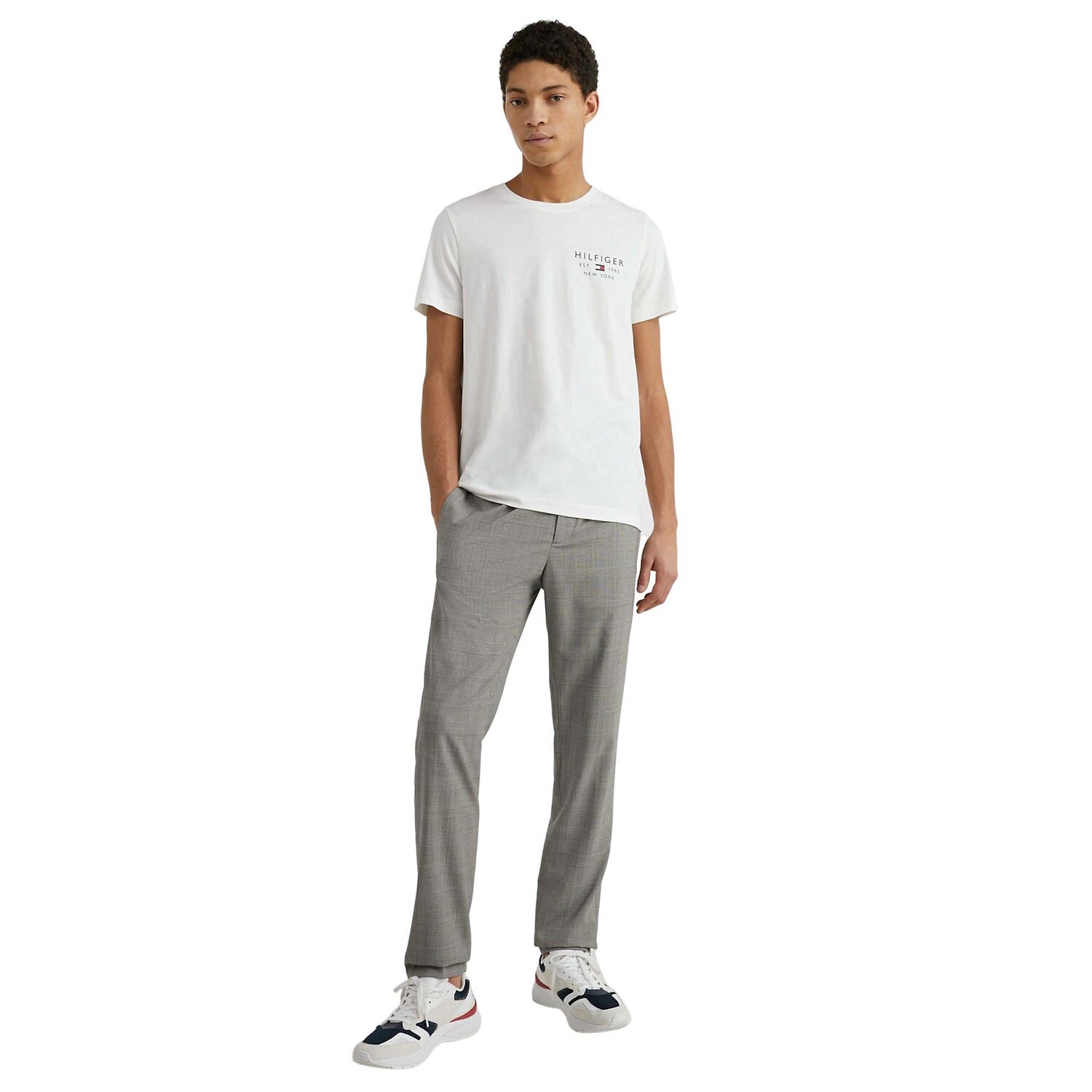 

Футболка Tommy Hilfiger Slim Fit Hilfiger, белый