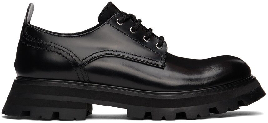 

Черные блуждающие дерби Alexander McQueen