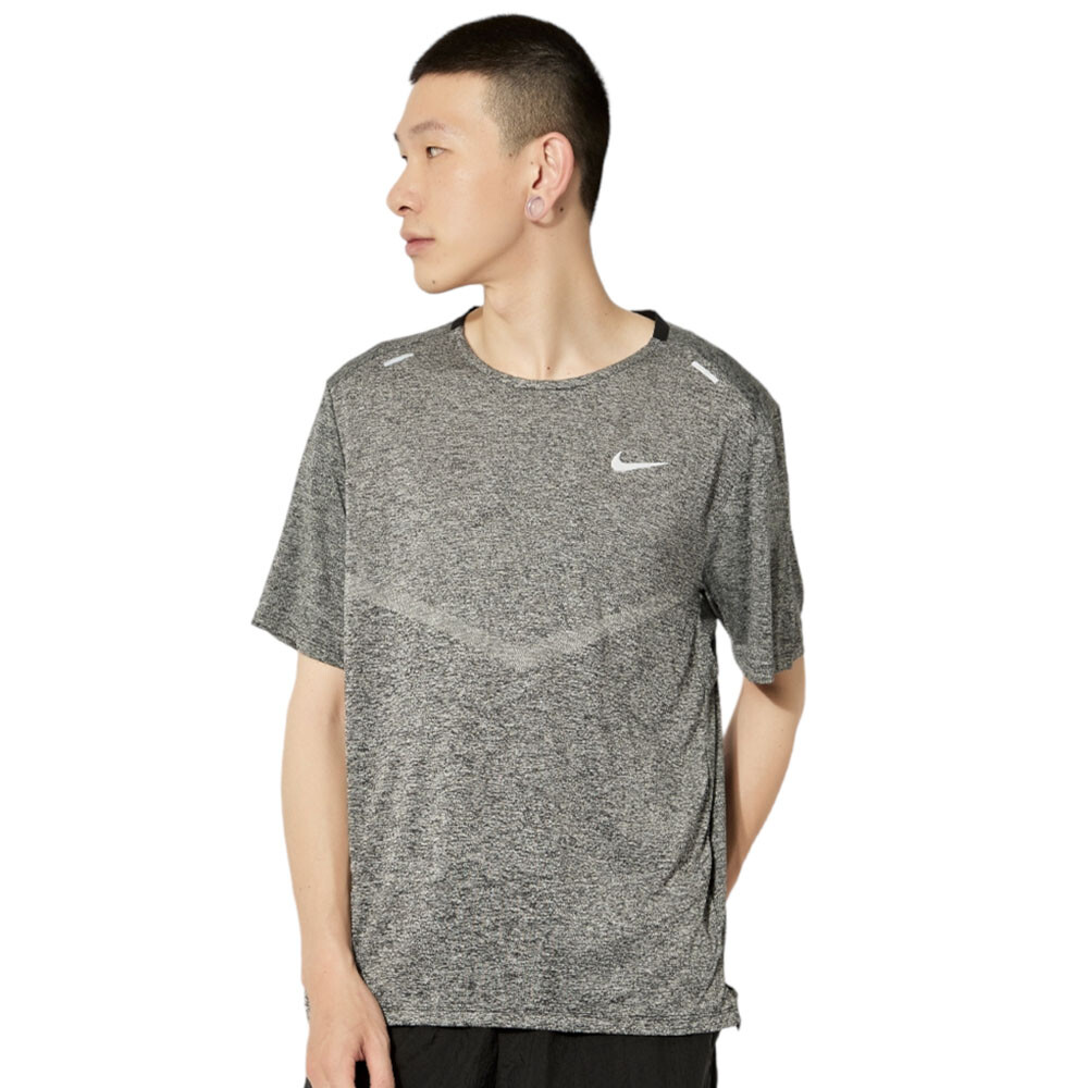 

Футболка Nike Dri-Fit Rise 365, темно-серый