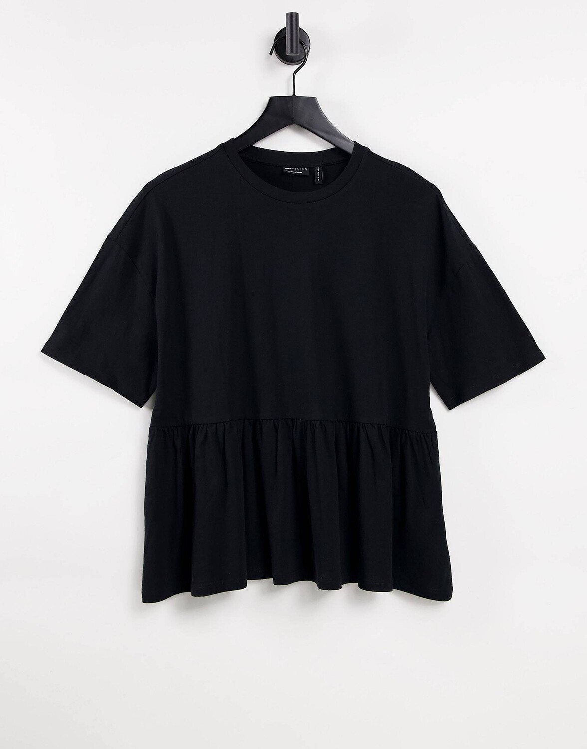 

Черный свободный повседневный топ ASOS DESIGN