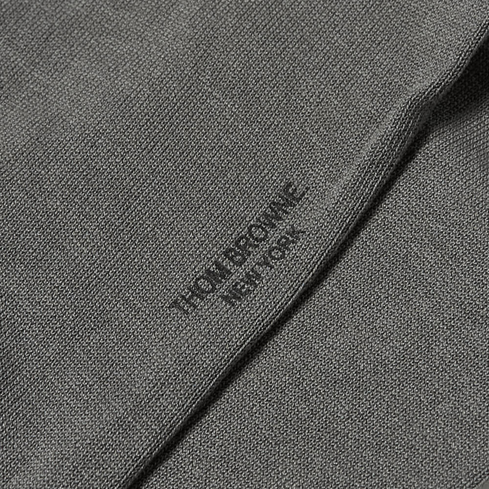 

4 полоски выше колена Thom Browne