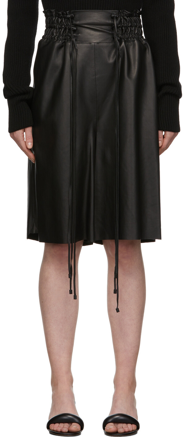 

Черные кожаные шорты Aydoun The Mannei