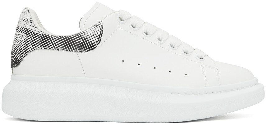 

Белые массивные кеды Alexander McQueen