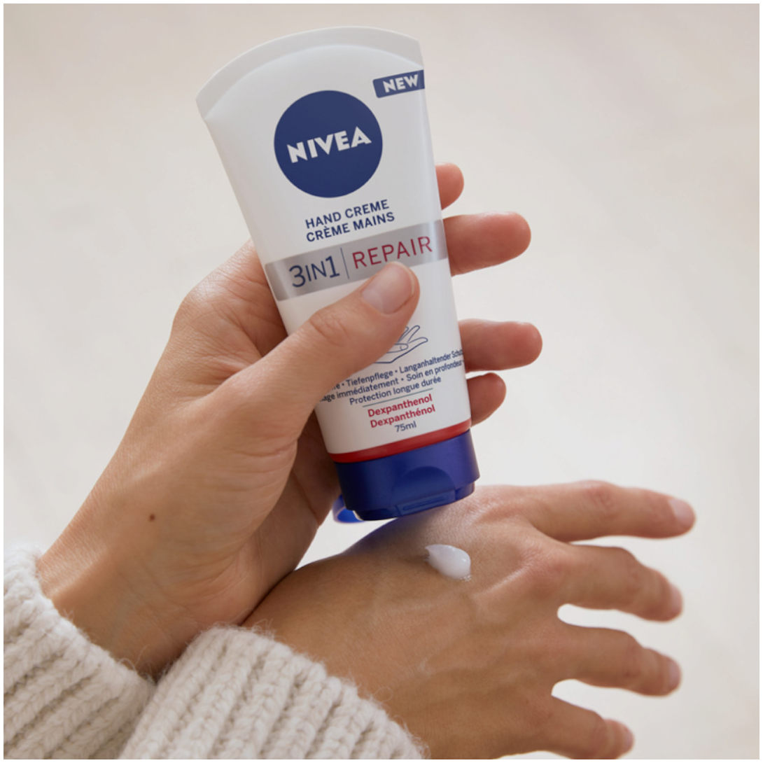 Мазать подмышки мазь. Нивея 3 в 1. Nivea крем для рук 3in1 Repair. Нивея ромашковый крем для рук. Nivea мыло для рук и лица.