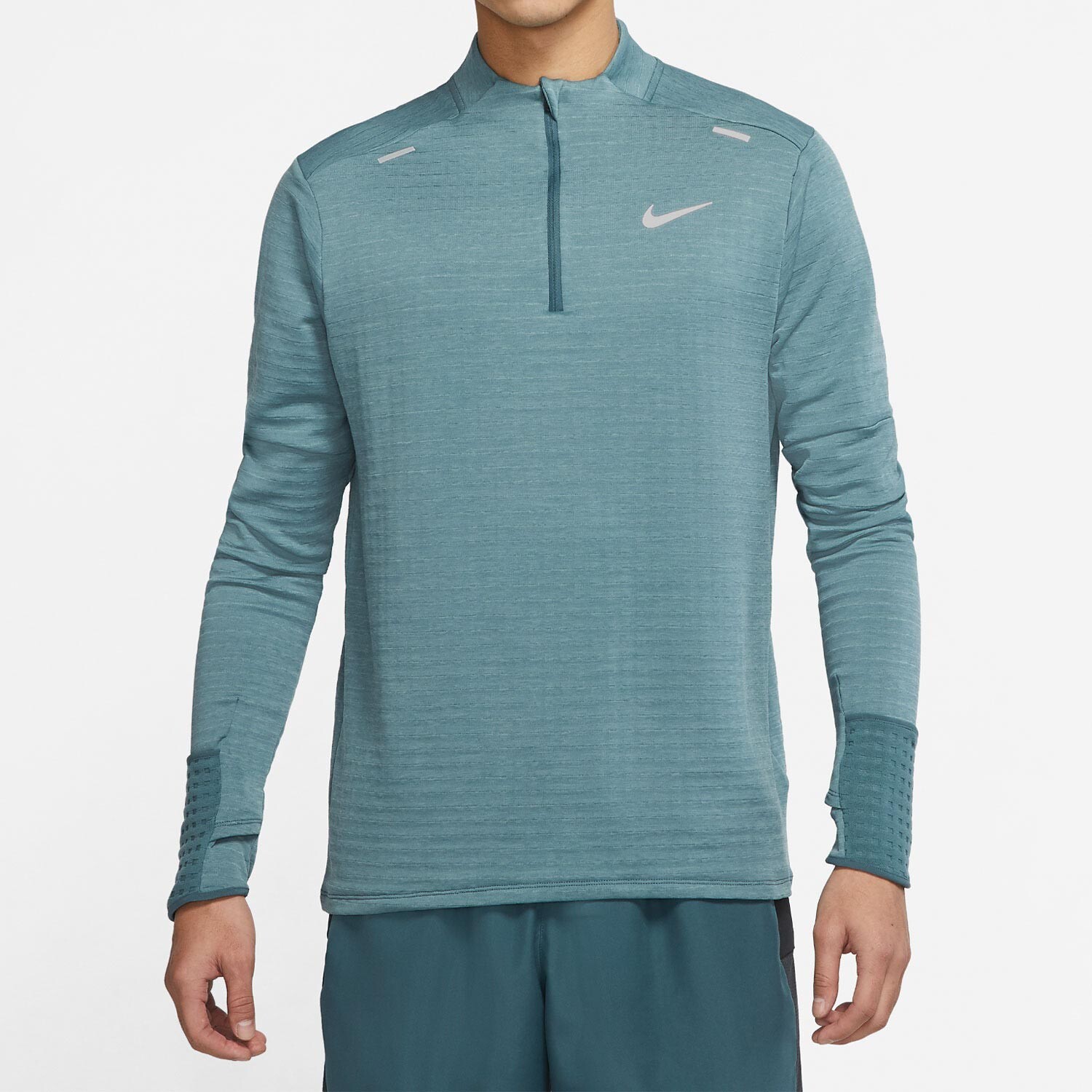 

Лонгслив Nike Therma Fit Repel Element Quarter Zip, светло-синий