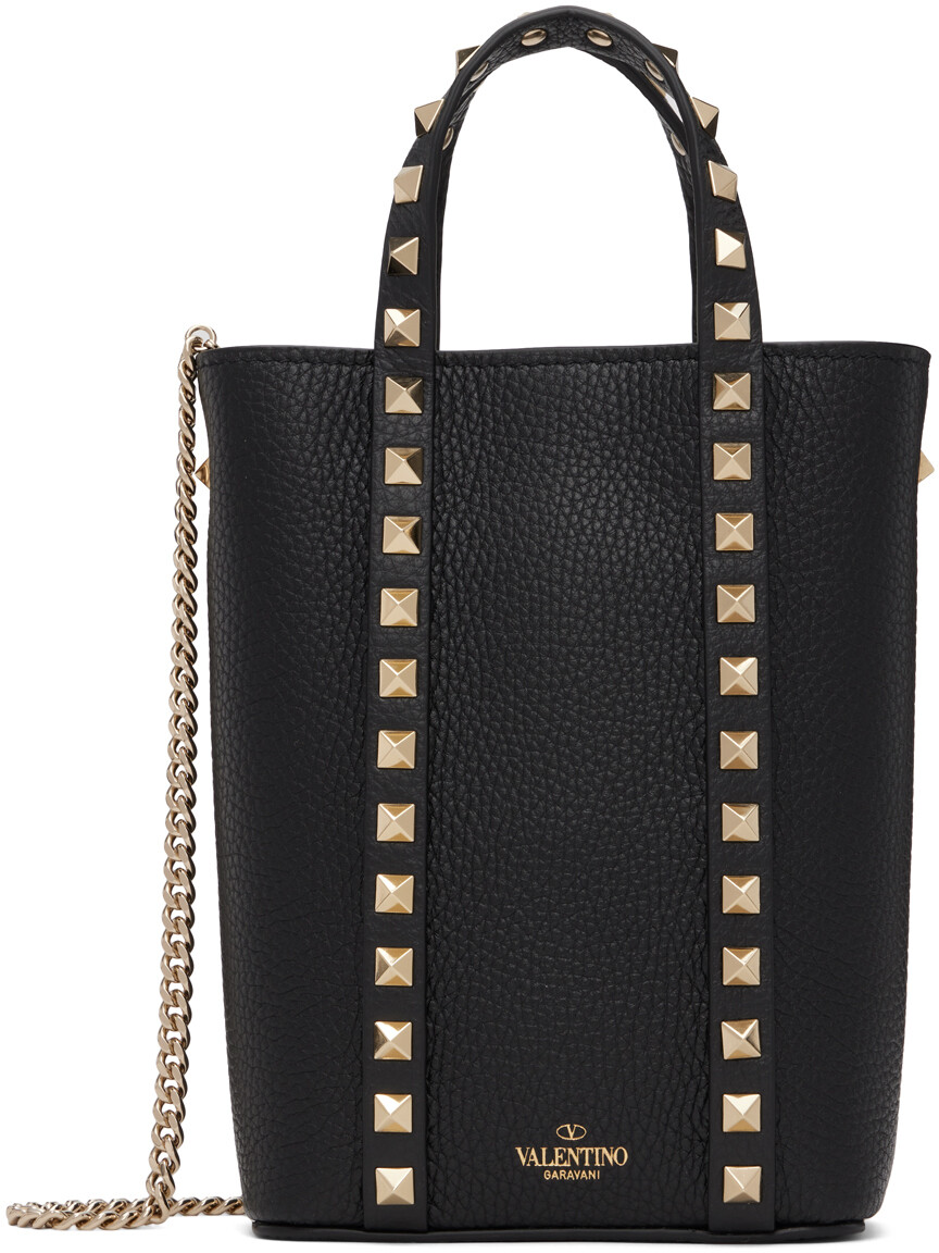 

Черная объемная сумка с короткими ручками Rockstud Valentino Garavani, Черный