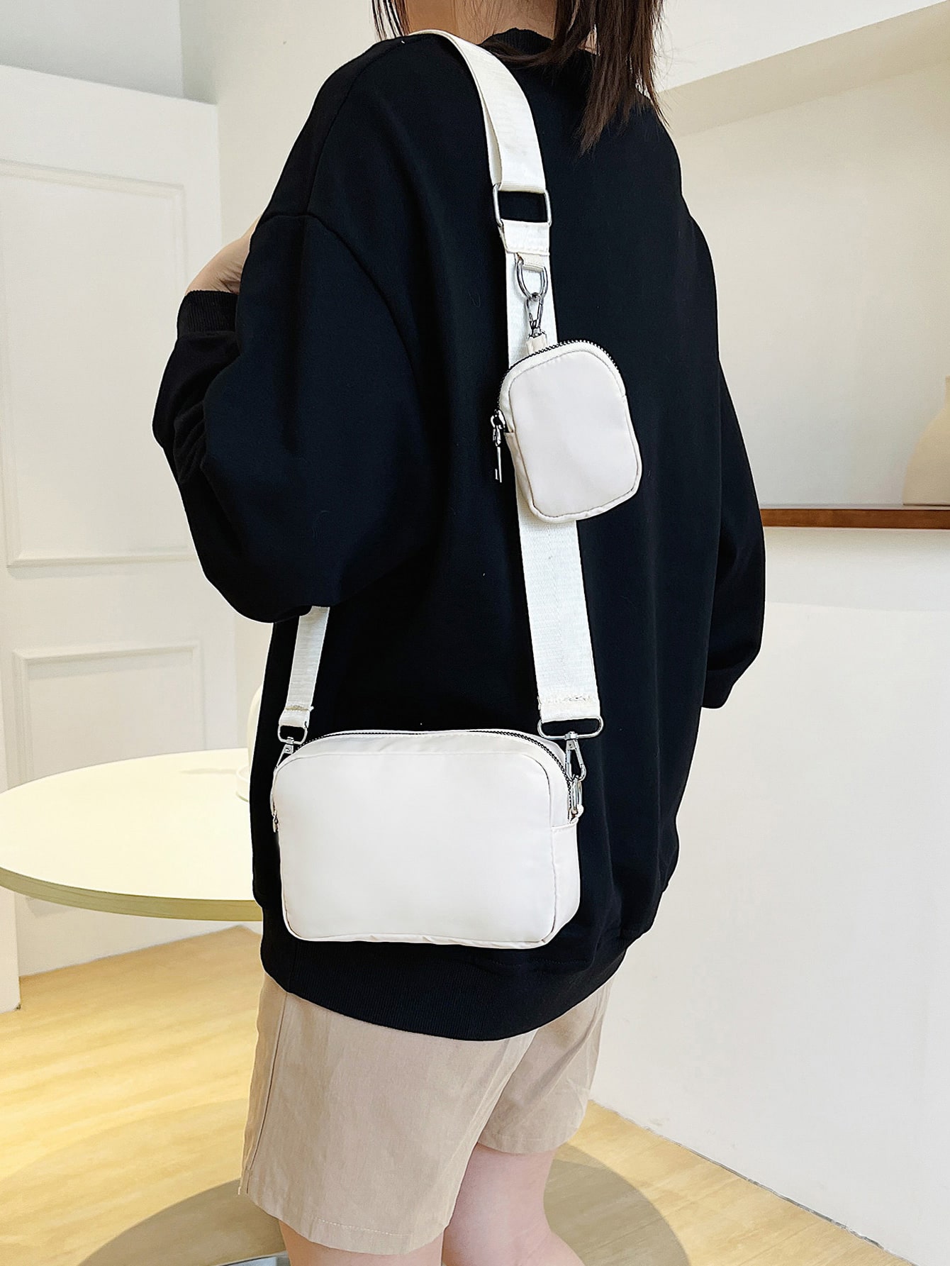 Мини-минималистичная квадратная сумка с сумочкой, белый