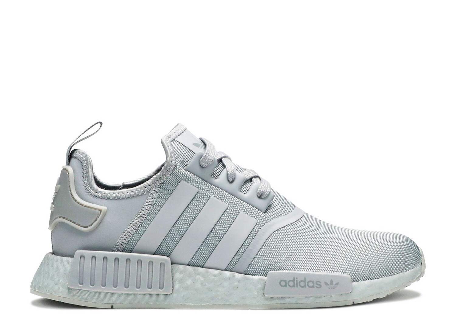 

Кроссовки adidas Nmd_R1 'Triple Grey', серый