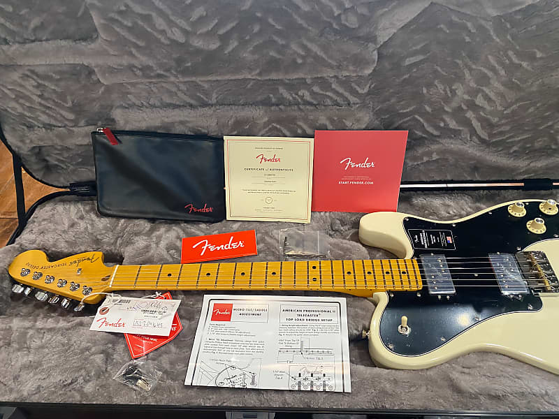 Fender American Professional II Telecaster Deluxe Maple Olympic White #US22041643 (8 фунтов, 3,3 унции) American Professional II Telecaster Deluxe with Maple Fretboard fender american professional ii telecaster deluxe mn 2022 mystic surf green us22040742 7lb 8 8 oz american professional ii telecaster deluxe with maple fretboard