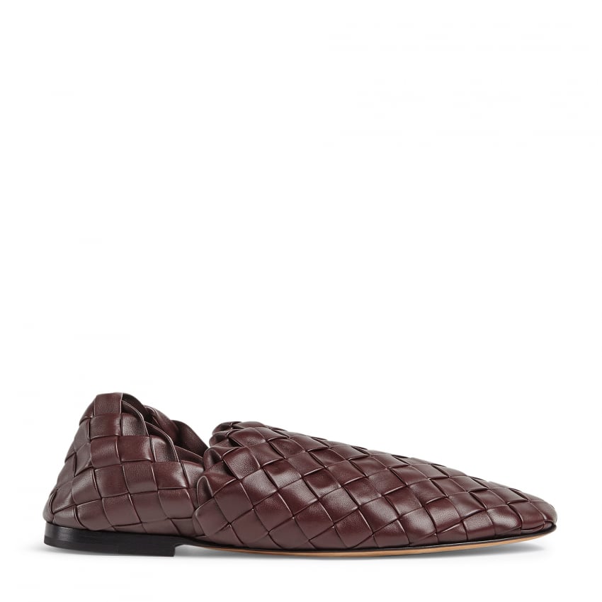 Слиперы BOTTEGA VENETA Intreccio leather slippers, коричневый кожаные укороченные брюки redvalentino цвет cuoio