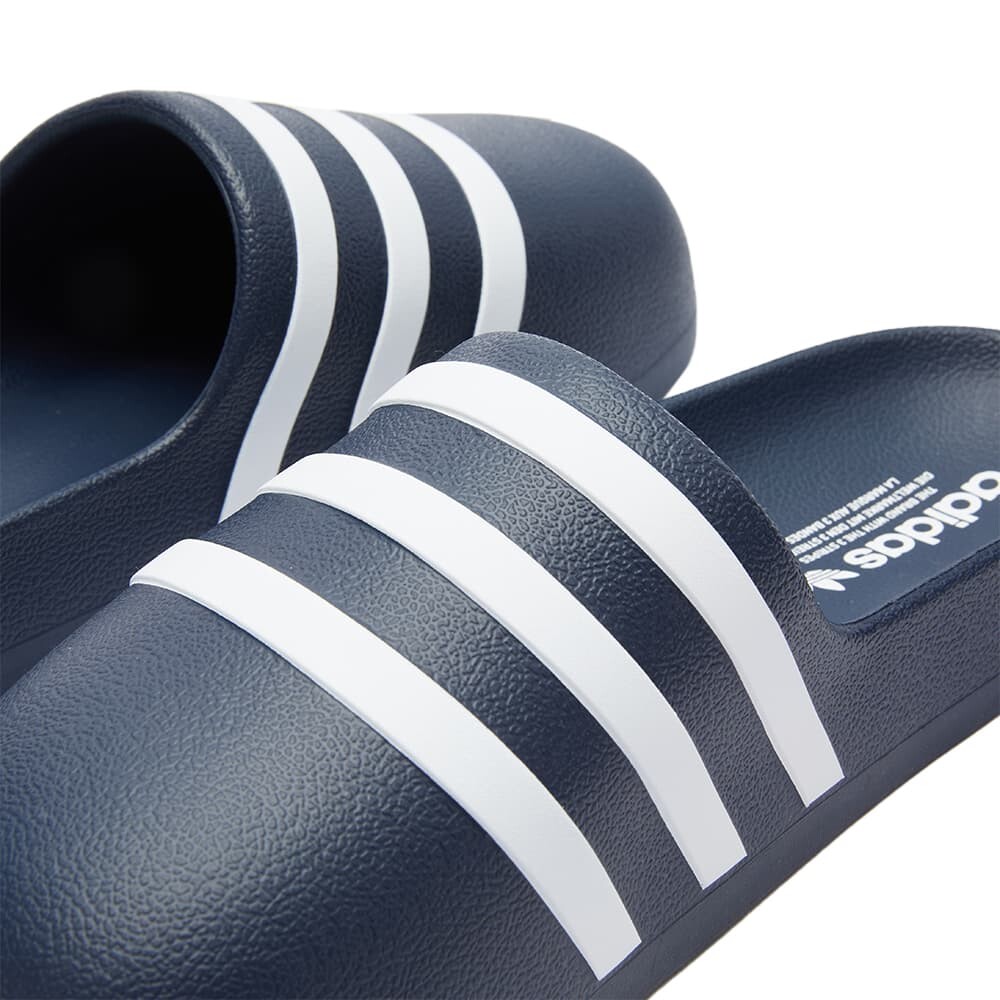 Мужские шлепанцы Adidas AdiFOM Adilette, темно-синий – купить из-за границы  через сервис «CDEK.Shopping»