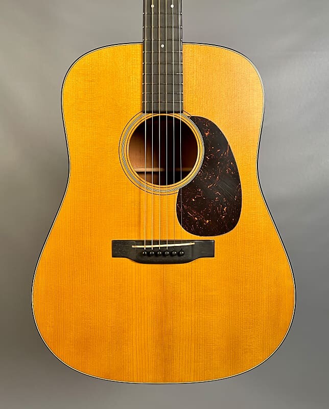 

Martin D-18 Authentic 1939 Aged