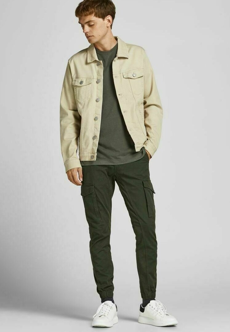 

Брюки-карго Jack & Jones, канифоль