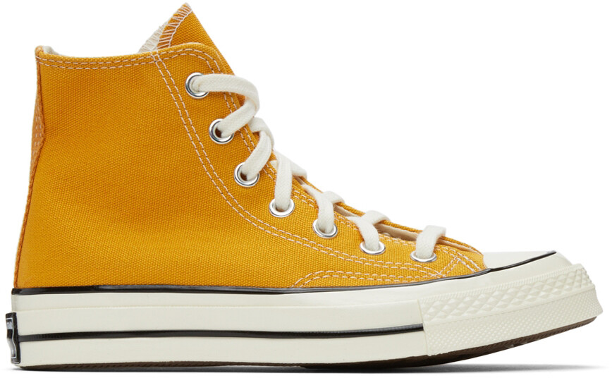 

Желтые высокие кроссовки Chuck 70 Converse