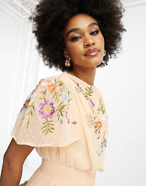 

Коралловое плиссированное платье макси с капюшоном и поясом со складками ASOS DESIGN Tall, Красный