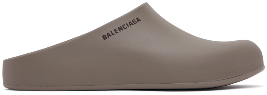 

Серые шлепанцы для бассейна Balenciaga