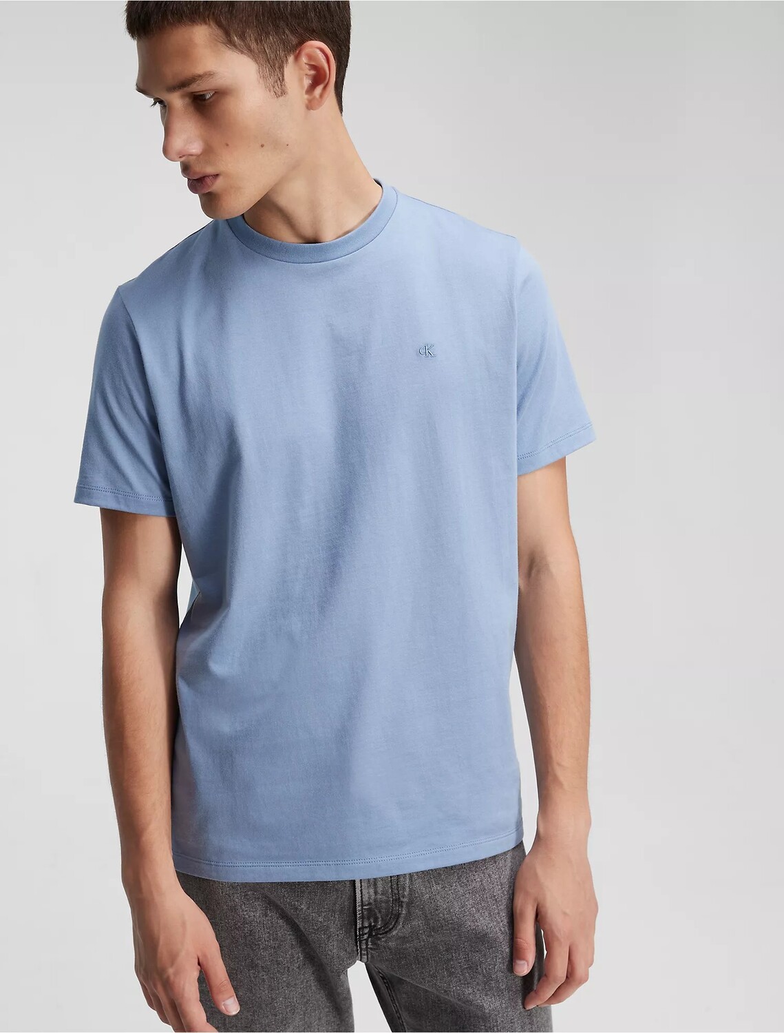

Футболка Calvin Klein Jeans Waffle Henley Crewneck, светло-синий