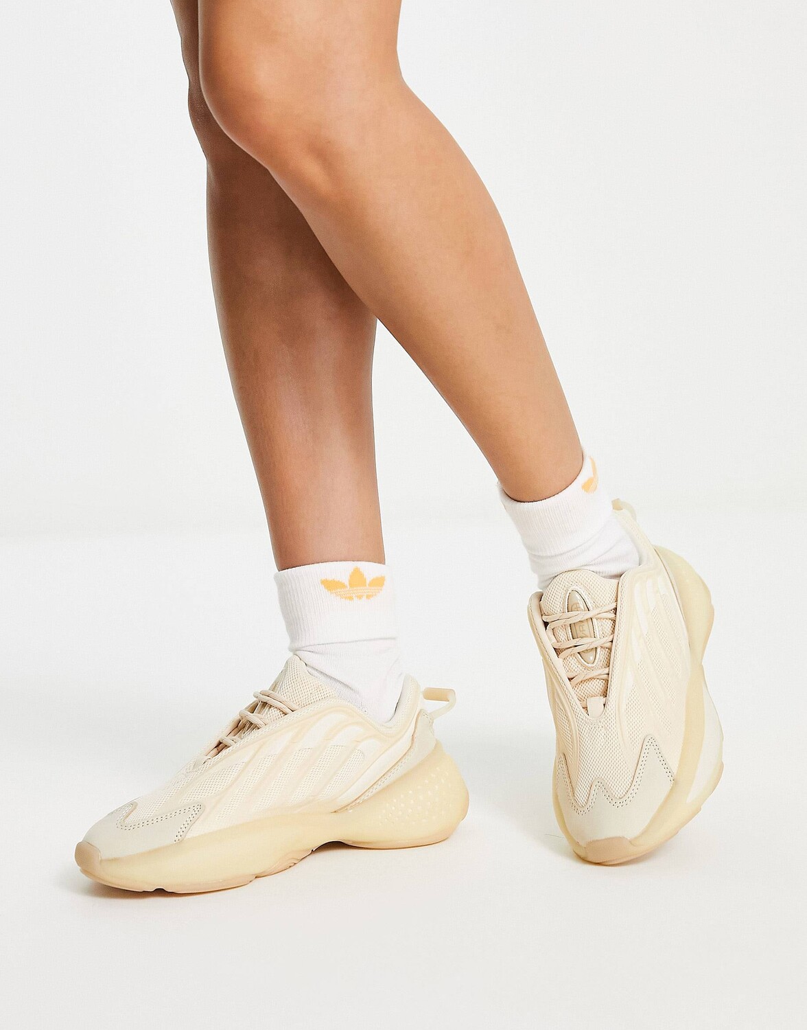 

Кроссовки adidas Originals Ozrah тройного бежевого цвета