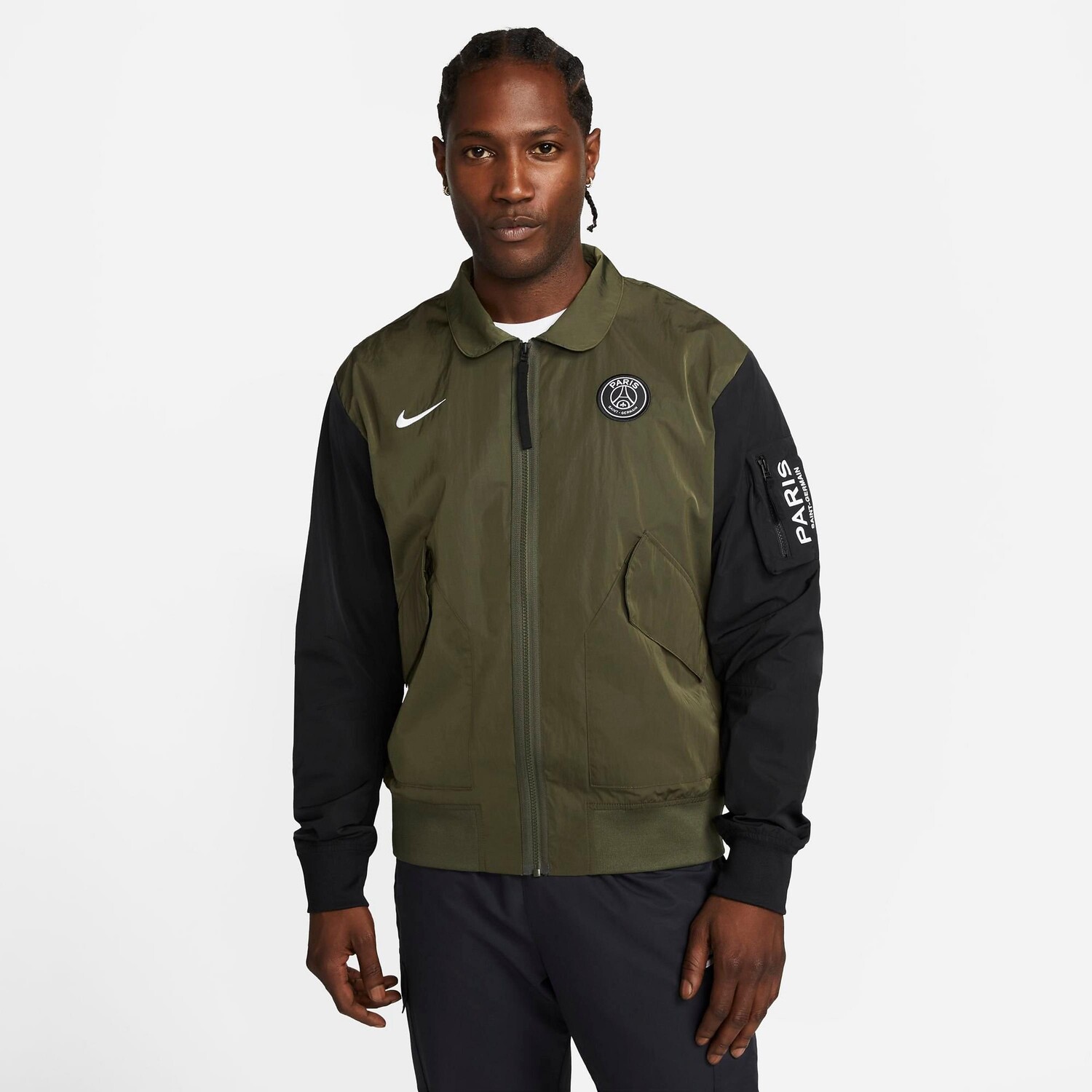 

Мужская куртка-бомбер Nike Paris Saint-Germain без подкладки с молнией во всю длину, зеленый
