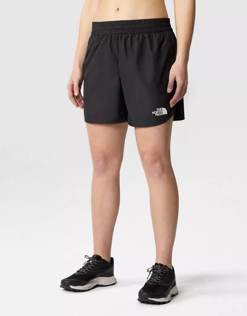 

Черные беговые шорты The North Face Limitless