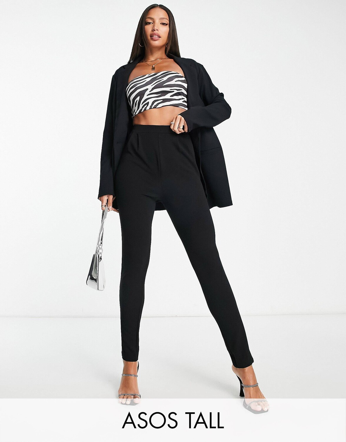 

Черные зауженные брюки из джерси ASOS DESIGN Tall, Черный