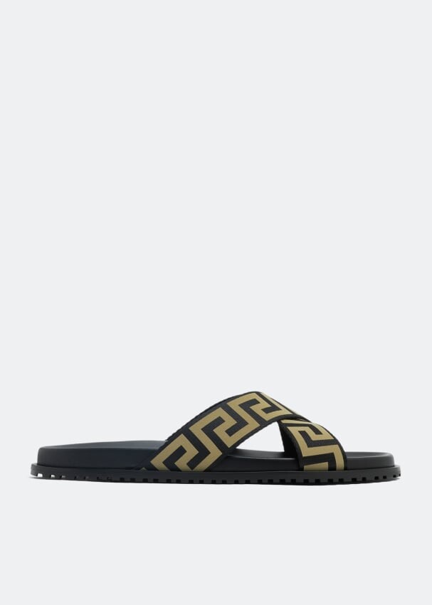 

Сандалии VERSACE Greca sandals, черный
