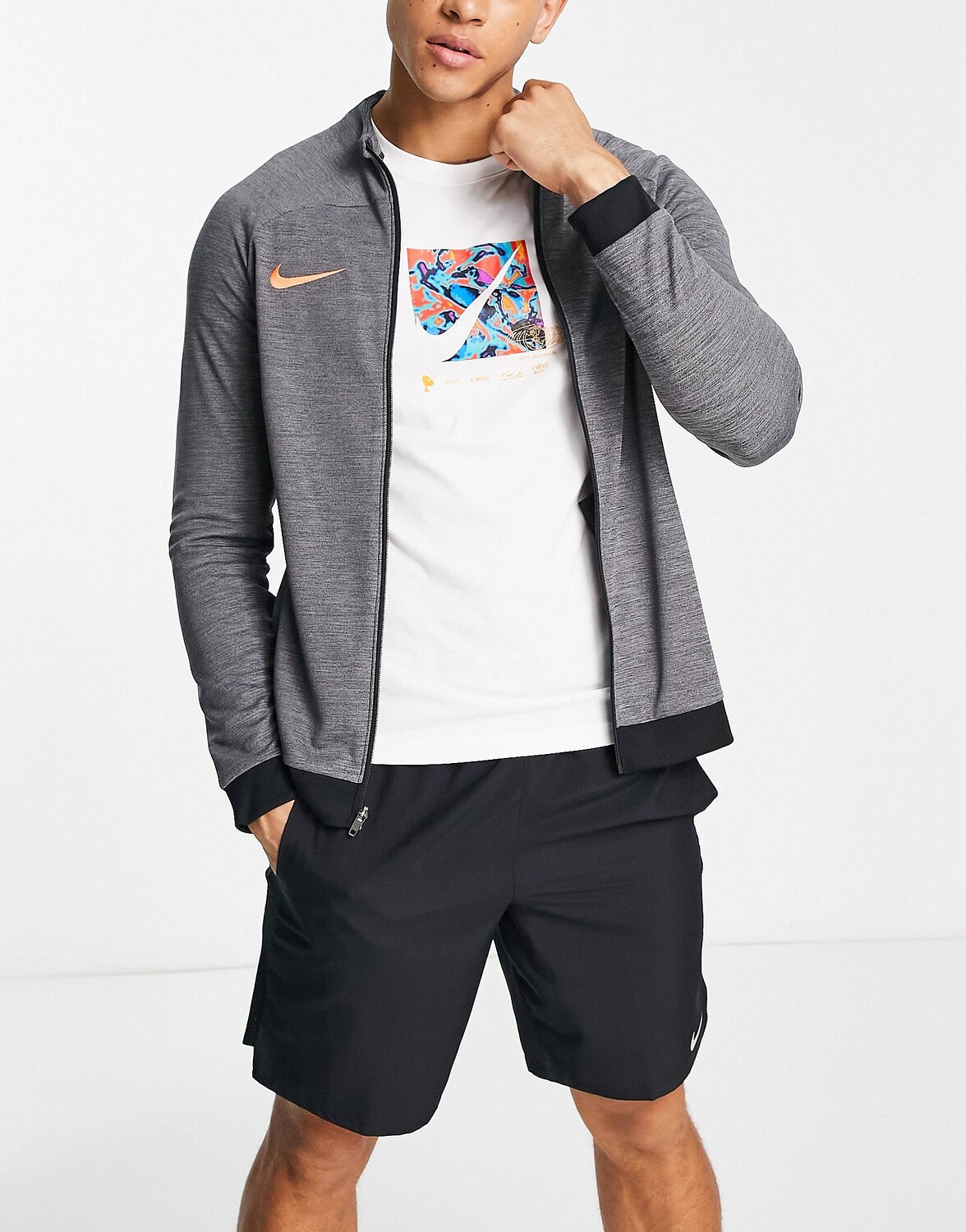 

Серая меланжевая куртка со сквозной молнией Nike Football Academy Dri-FIT