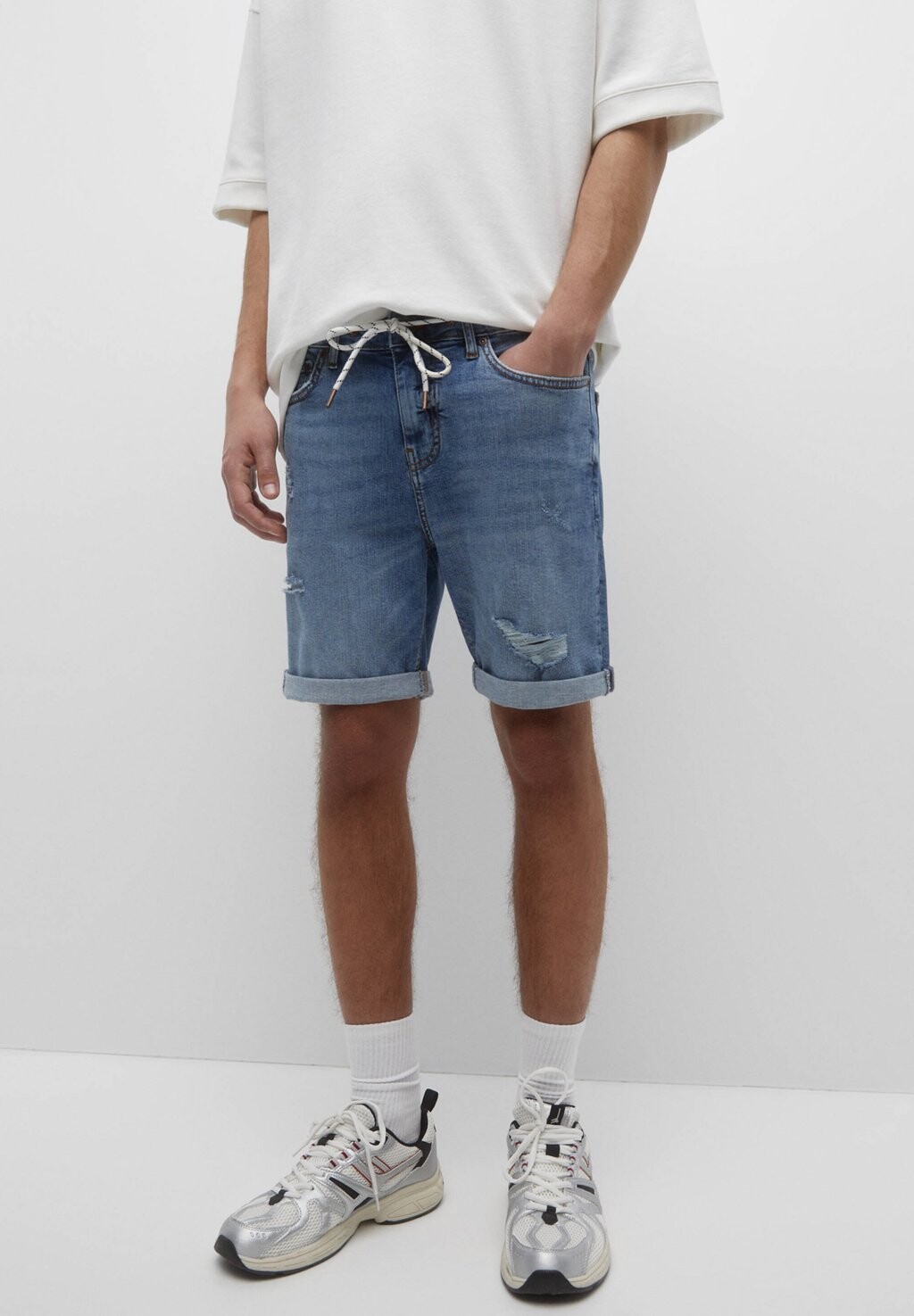 

Джинсовые шорты PULL&BEAR