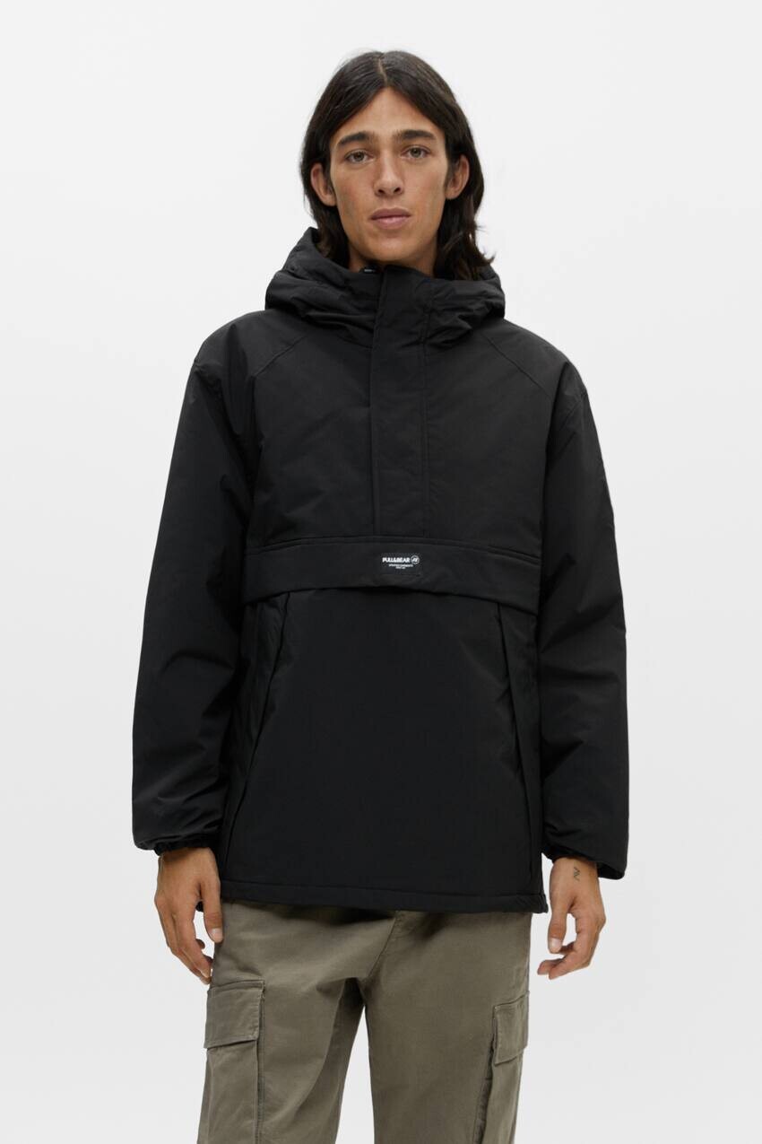 

Куртка с накладным карманом Pull&Bear, черный