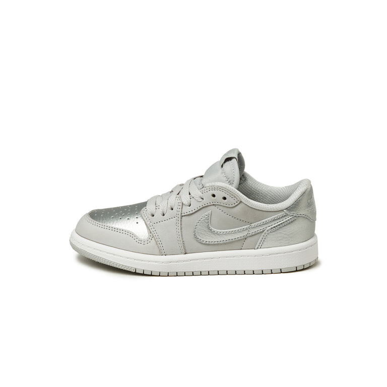 

Кроссовки Nike Air 1 Low Og *Silver* *Ps* Jordan, серый