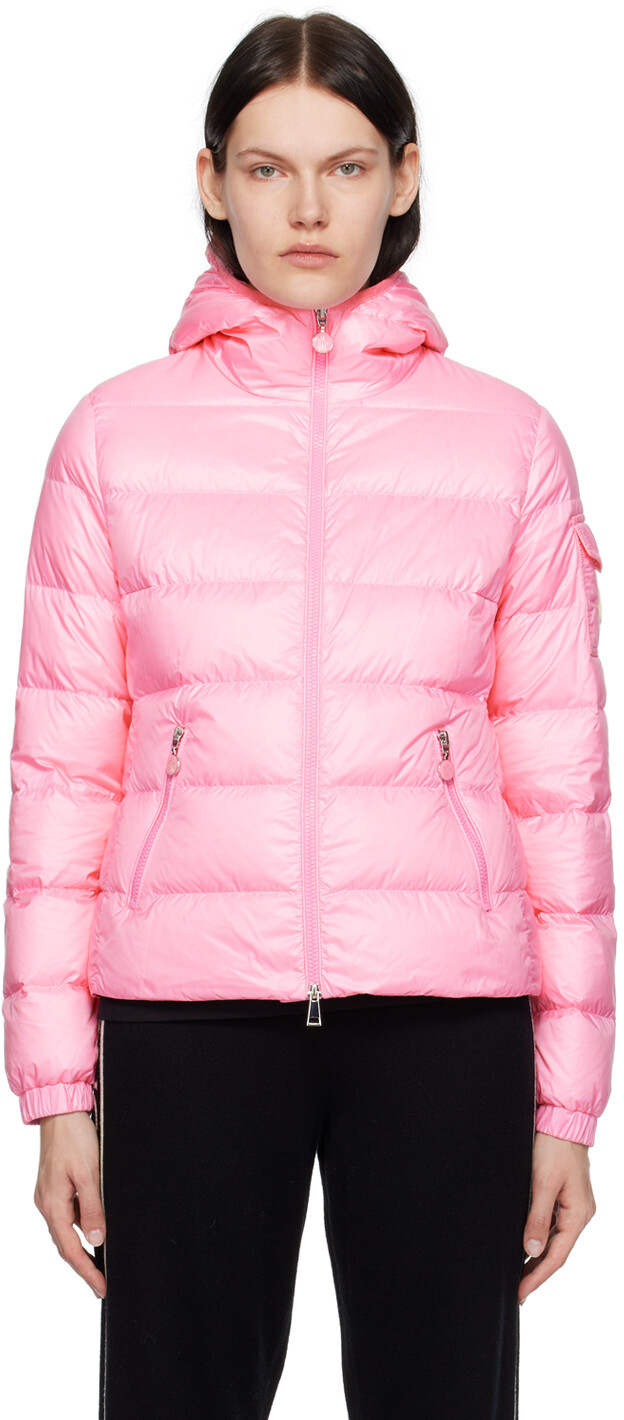 

Розовый пуховик Gles Moncler