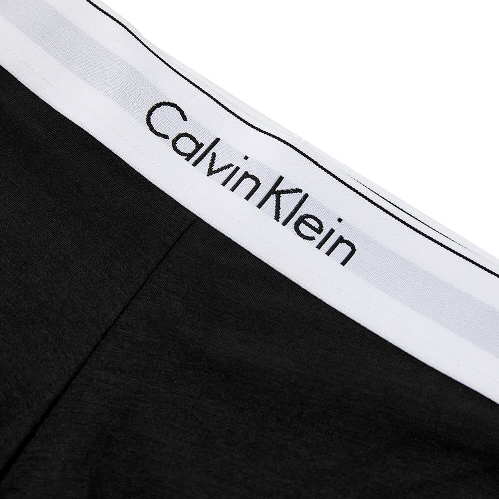 

Короткий Calvin Klein