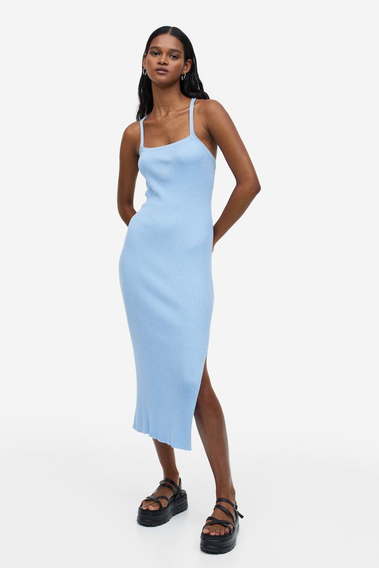 Трикотажное платье в рубчик с открытой спиной H&M, светло-синий