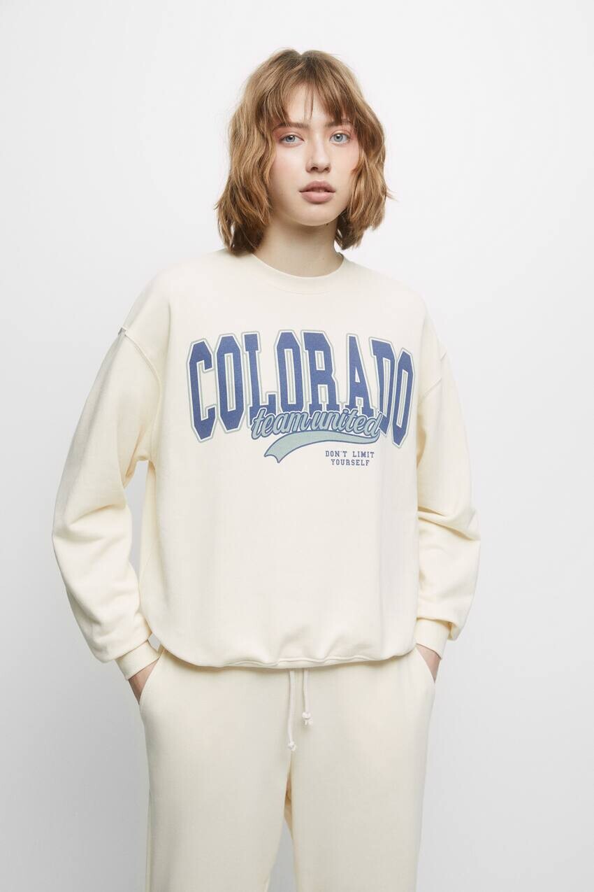 

Толстовка с университетским принтом Pull&Bear, экрю