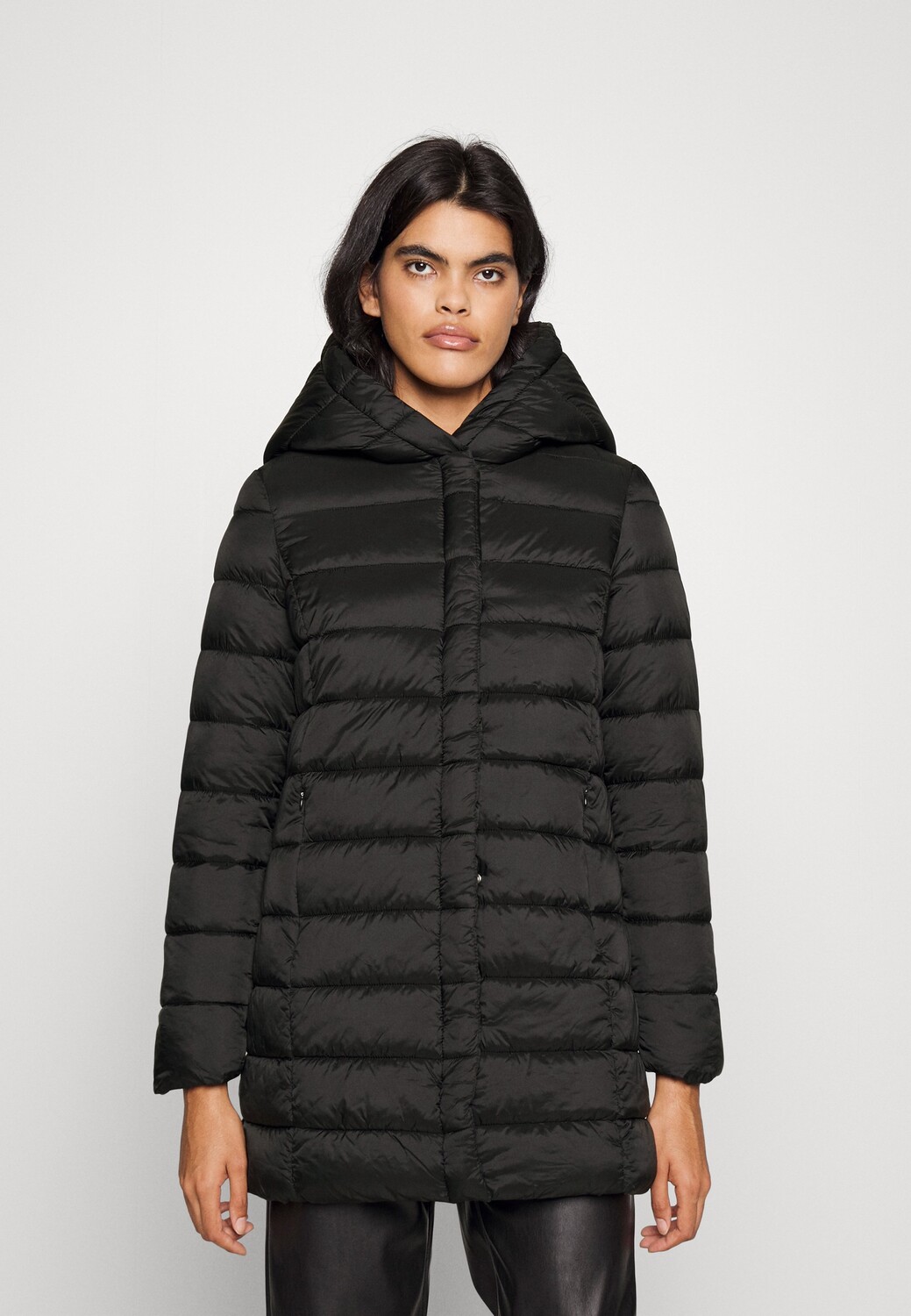 

Куртка Vero Moda оверсайз, черный