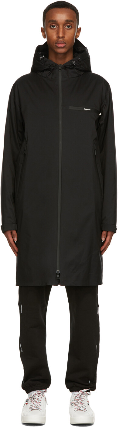 

Черное пуховое пальто Muguet Moncler
