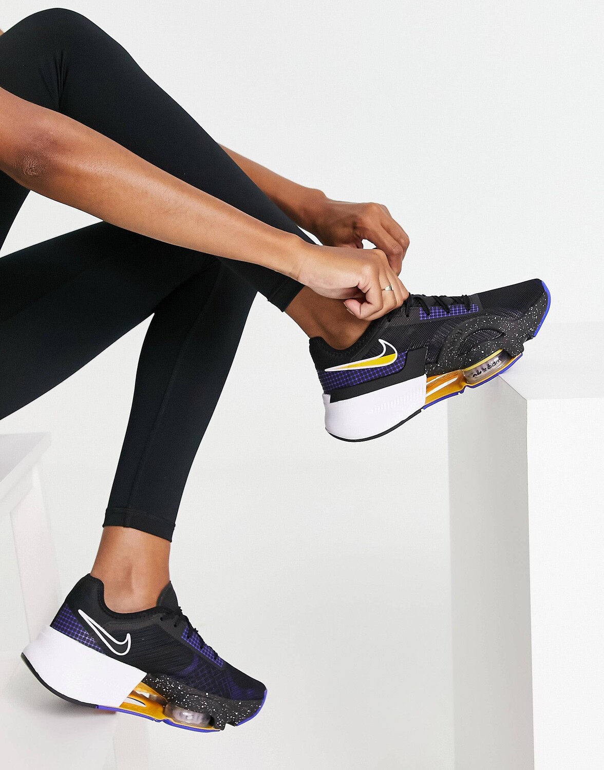 

Светло-серые кроссовки Nike Training Air Zoom SuperRep 3