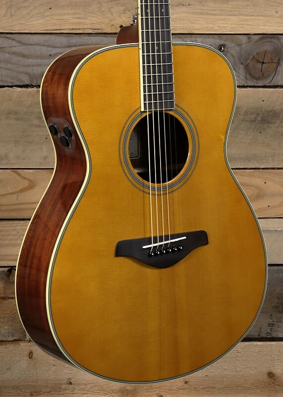 

Акустическая/электрическая гитара Yamaha FSC-TA, винтажный оттенок Yamaha FSC-TA /Electric Guitar