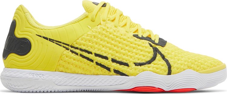 Nike on sale gato yellow