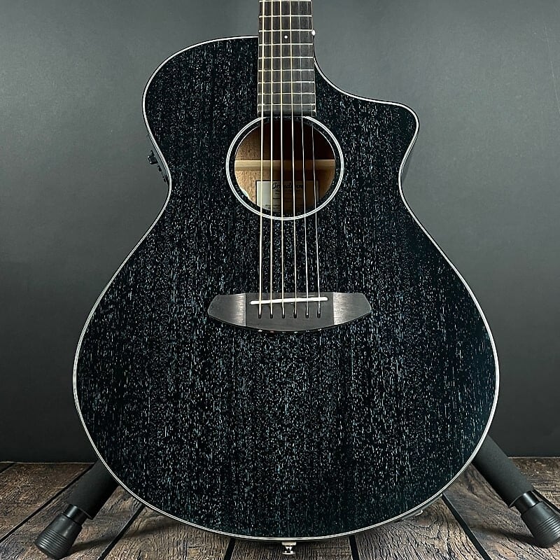 

Breedlove Rainforest S Concert CE, темно-синий, африканское красное дерево-африканское красное дерево