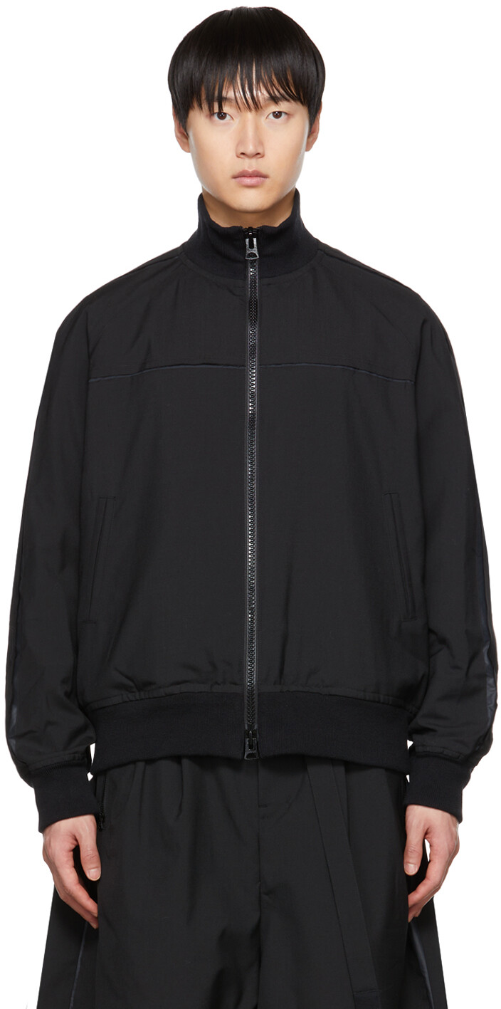 

Черный свитер на молнии sacai