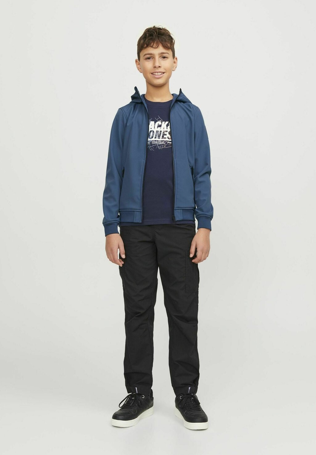 

Куртка уличная Jack & Jones Junior, цвет ensign blue
