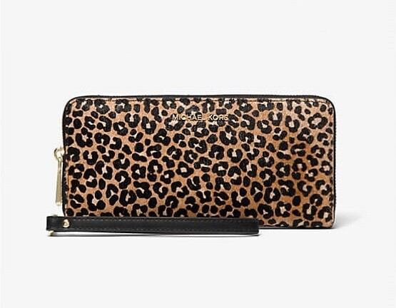 

Кошелек Michael Michael Kors Large Leopard Print Calf Hair Continental, черный