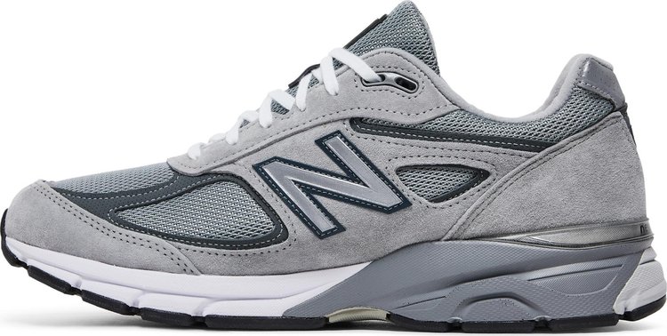 New balance made store 990v4