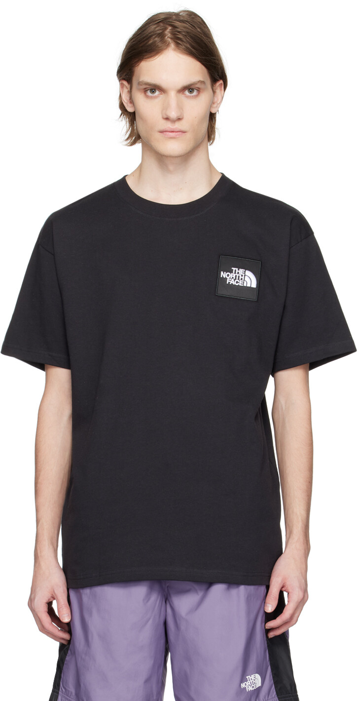 

Черная тяжелая футболка с коробкой The North Face