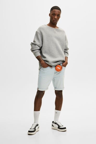 

Базовые облегающие джинсовые шорты-бермуды PULL&BEAR